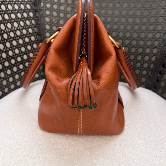 Classic Brown Dooney & Bourke Leather Women's Bag - Picture 4 of 12